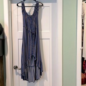LIKE NEW Womens medium hi low off the shoulder dress